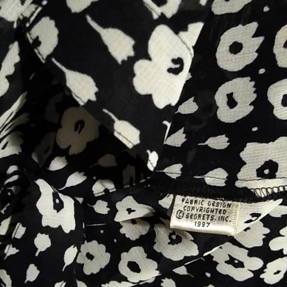 Sigrid Olsen Floral Blouse 16 - Picture 13 of 13